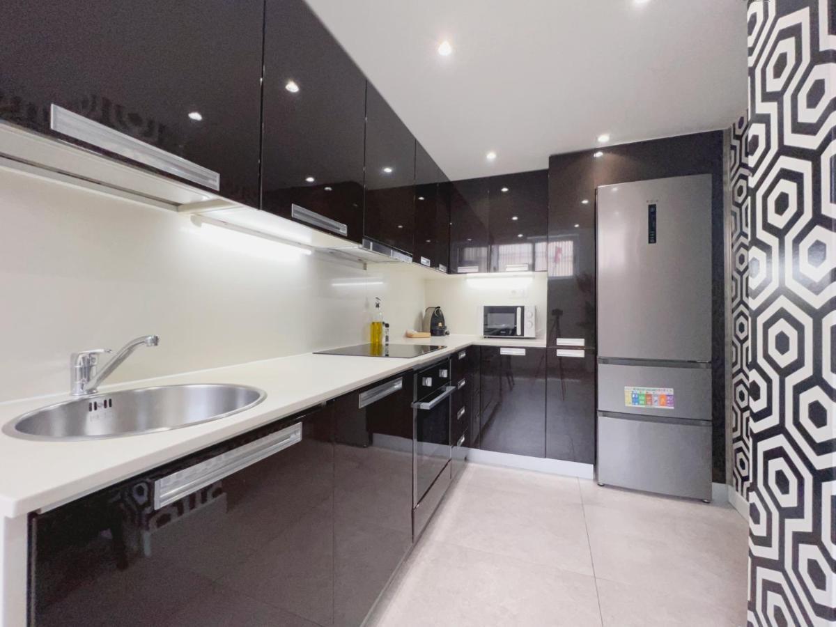 Stay U-nique Apartments Pellaires Barcelone Extérieur photo