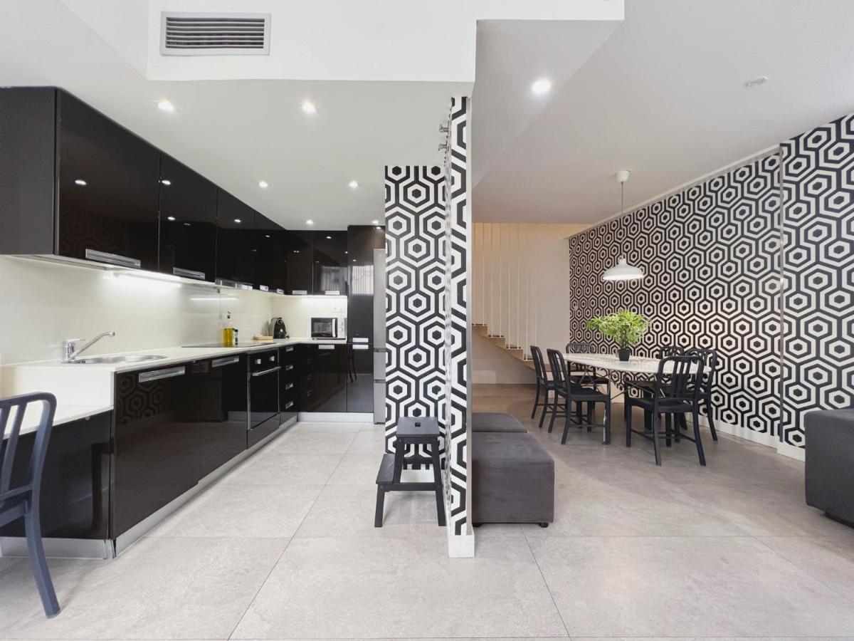 Stay U-nique Apartments Pellaires Barcelone Extérieur photo