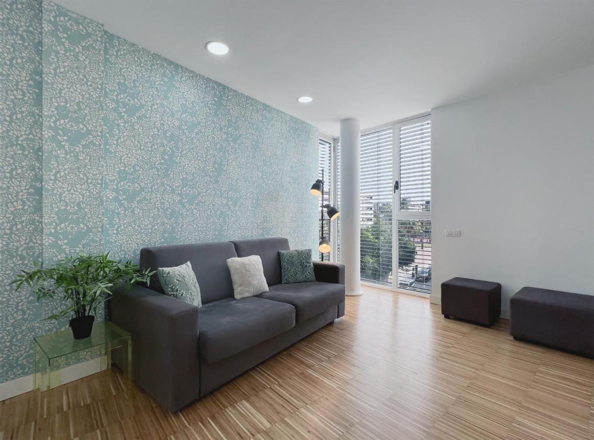 Stay U-nique Apartments Pellaires Barcelone Extérieur photo