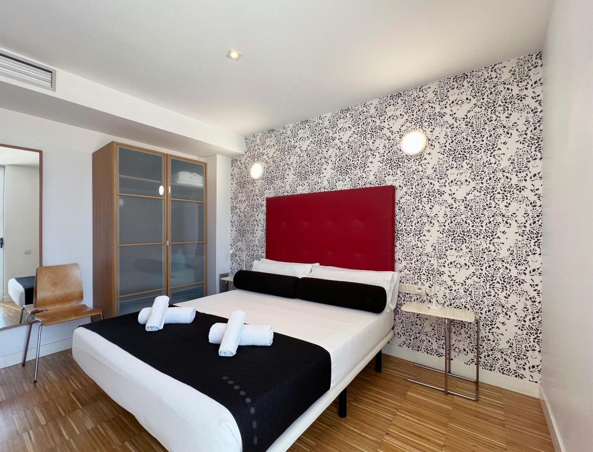 Stay U-nique Apartments Pellaires Barcelone Extérieur photo