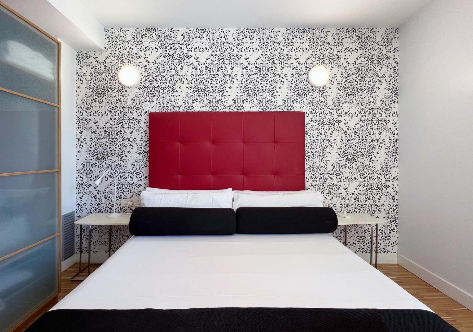 Stay U-nique Apartments Pellaires Barcelone Extérieur photo