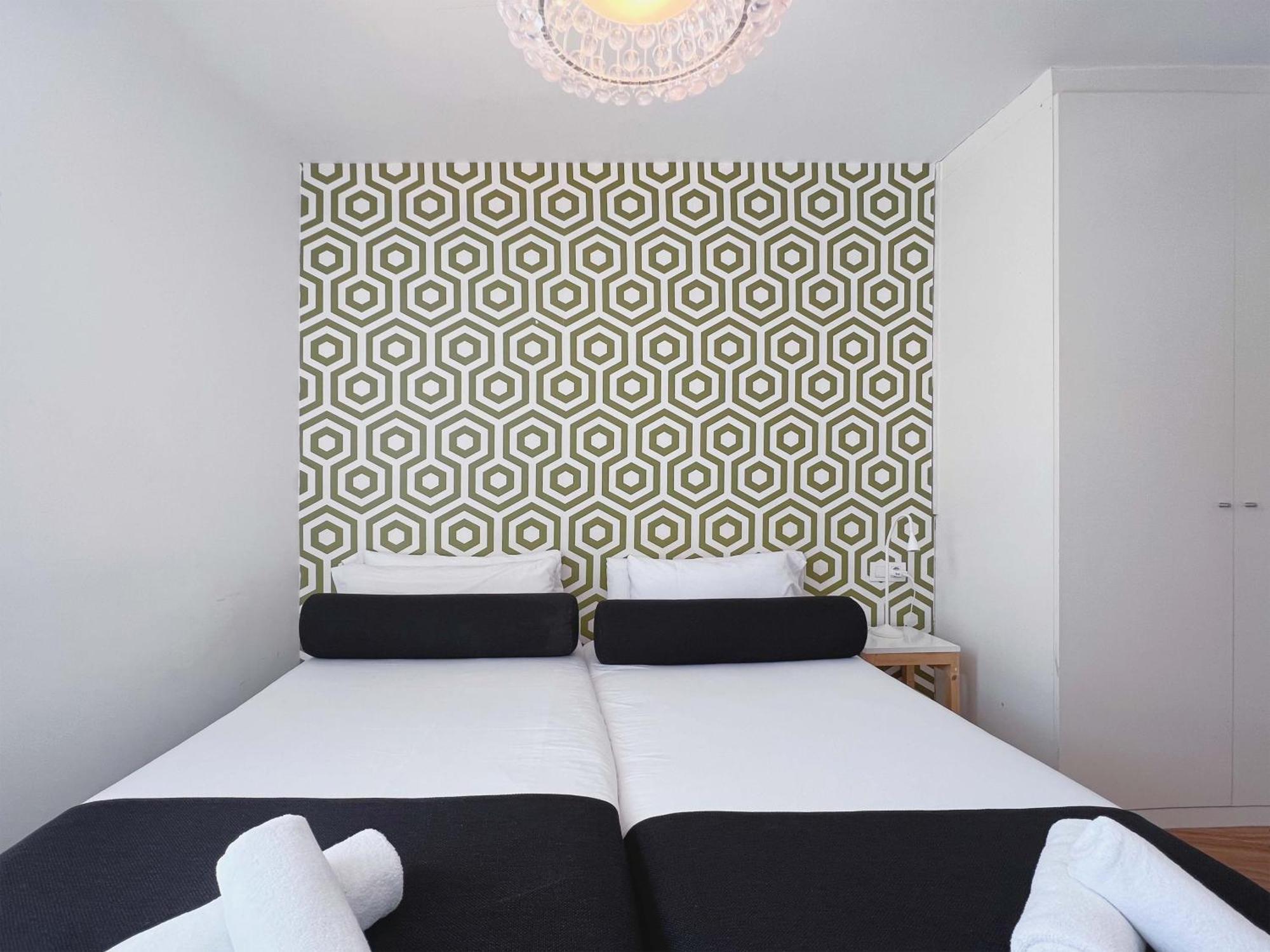 Stay U-nique Apartments Pellaires Barcelone Extérieur photo