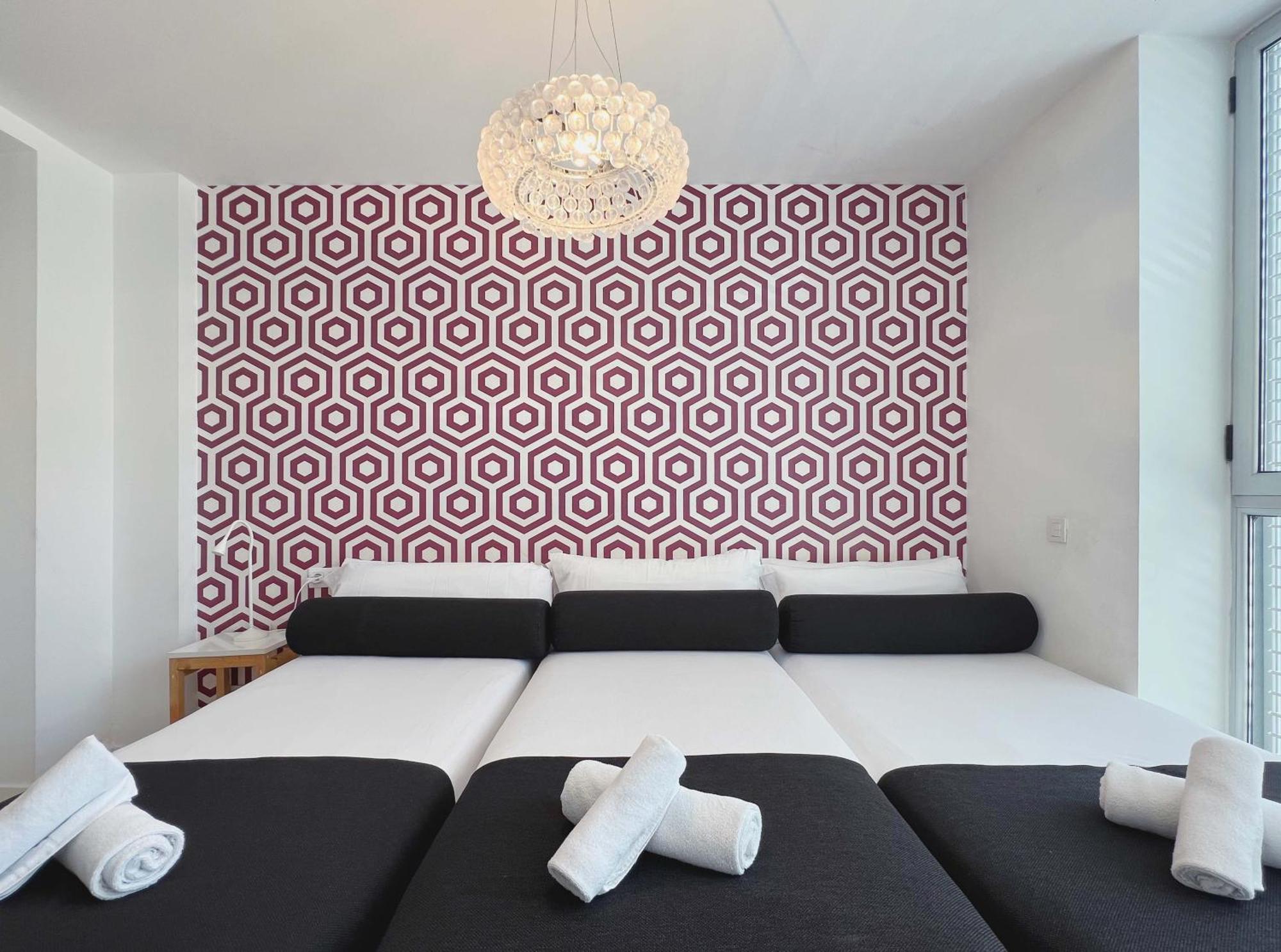 Stay U-nique Apartments Pellaires Barcelone Extérieur photo